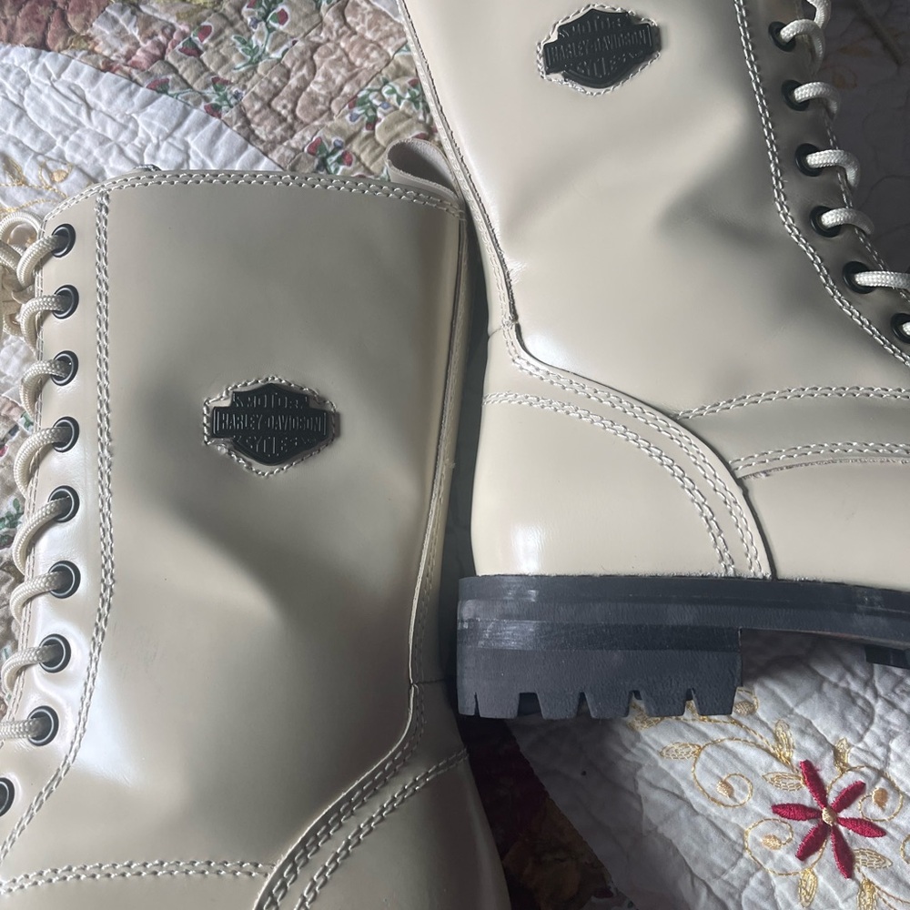 Cream Lace-Up Boots with Logo